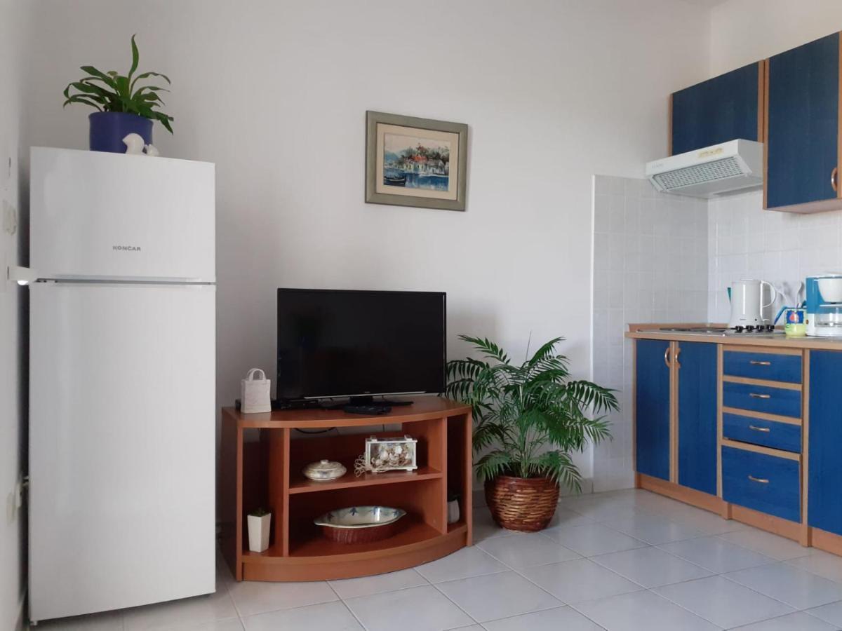 Apartments Borovina Bol Ngoại thất bức ảnh