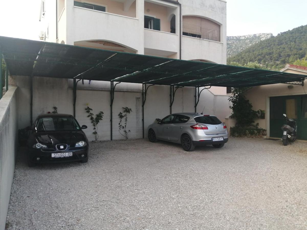 Apartments Borovina Bol Ngoại thất bức ảnh