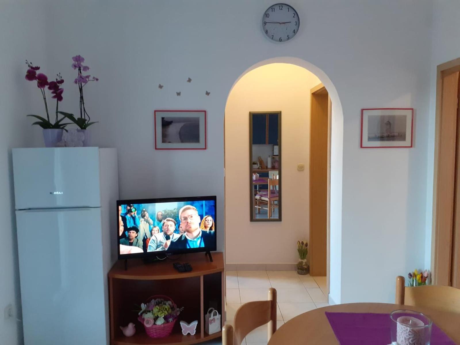Apartments Borovina Bol Phòng bức ảnh